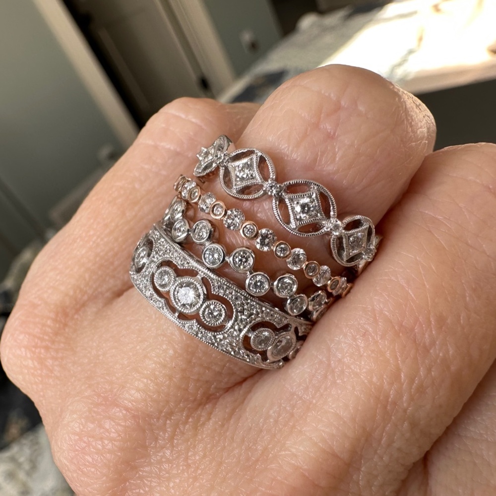 Designer A. JAFFE ~ 18K White Gold Bezel Set Diamond Eternity Ring Band ~NEW - Picture 14 of 14